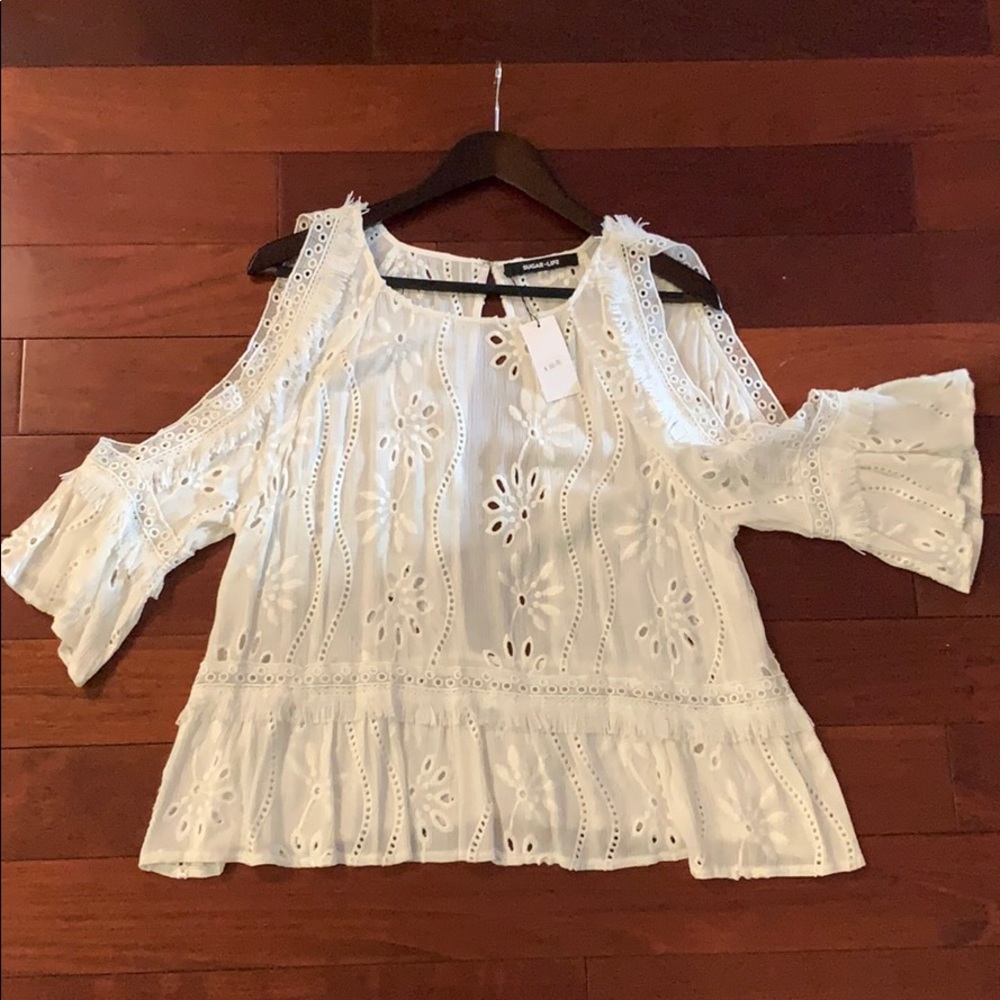 Boho Chic Blouse - open shoulder/back